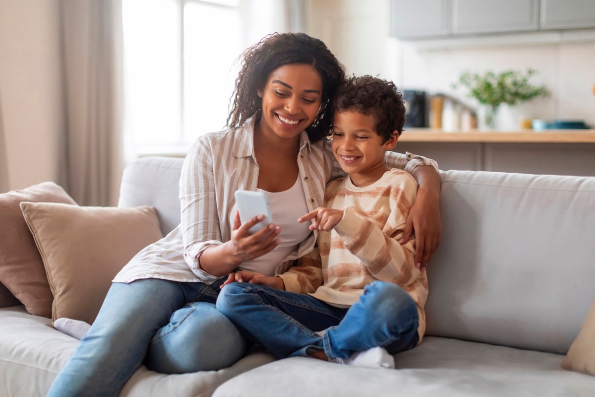 Parent and child using PickupFlow app together